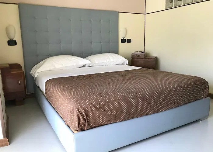 Oda ve Kahvaltı Svevaus *